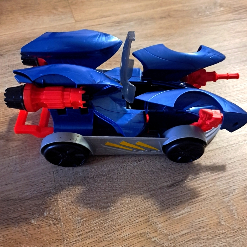 Mattel DC Comics Batman Transform & Attack Batmobile Blue Vehicle Kid's Toy
